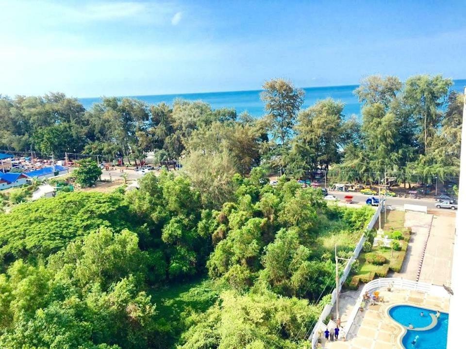 Rayong Condochain By Rainbow Ban Phe Dış mekan fotoğraf